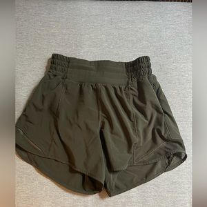 Discontinued Green lululemon hotty hot shorts! Size 0